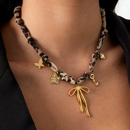 collier tendance léopard