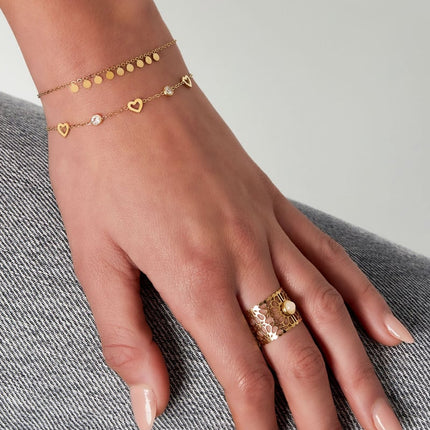 bracelet with heart and diamond charms