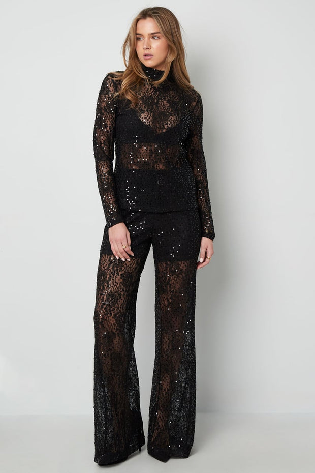 Top en dentelle à paillettes