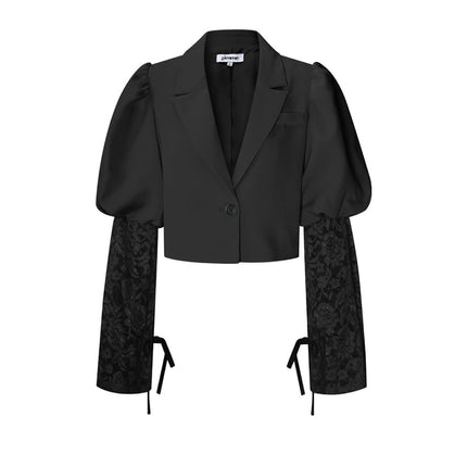 Blazer court tendance avec dentelle