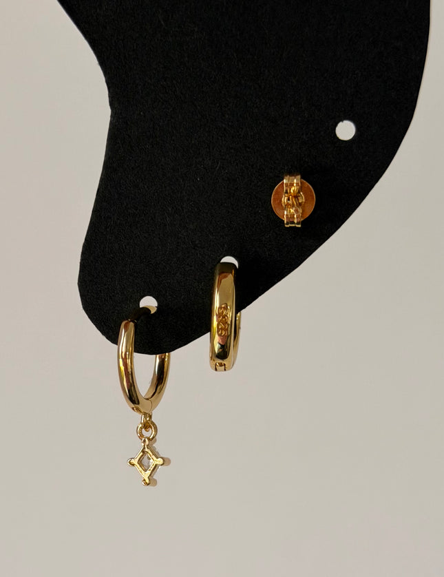 Lot de 3 boucles d'oreilles TENDANCE pour une oreille