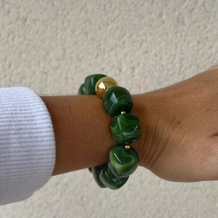 Bracelet Perles Carrées Acrylique Elastique Vert et doré