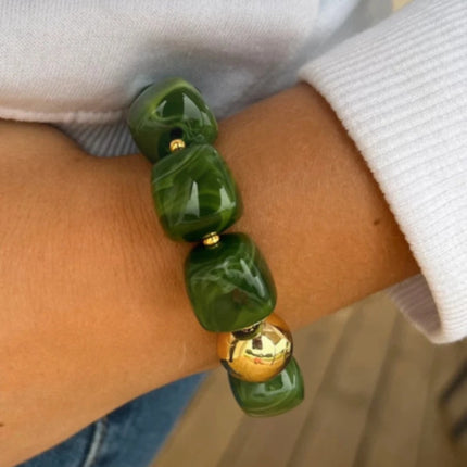 Bracelet Perles Carrées Acrylique Elastique Vert et doré