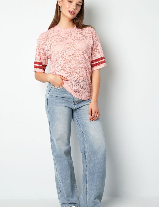 T-shirts américains en dentelle